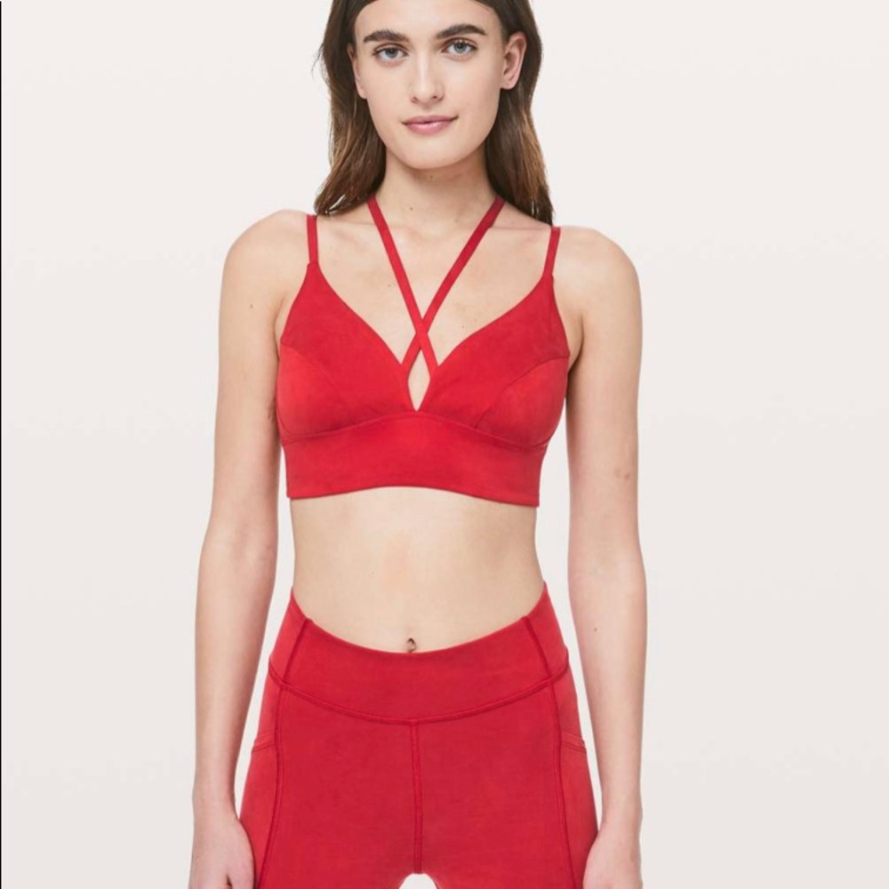 NWT lulu lemon strapped bra fiery red size 8